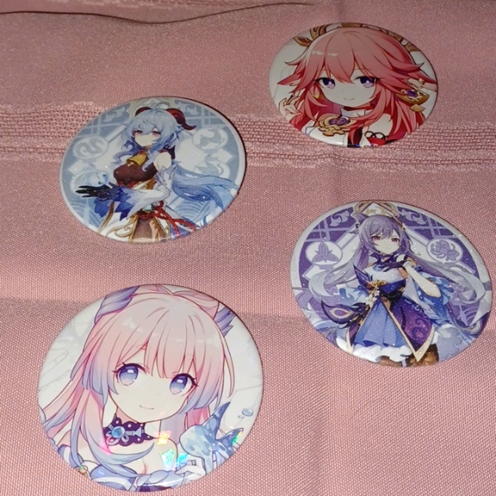 These 7 badges feature Anime characters